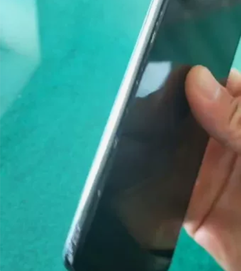 魅族17pro  8+128 中框磕碰掉漆...