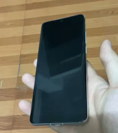 MEIZU魅族18 屏幕完美   后盖一条...