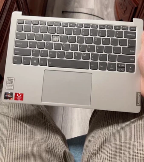 联想小新电脑Pro C壳总成 感兴趣的话点...