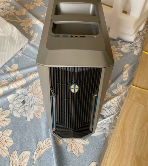 出一手雷神（ThundeRobot）911...