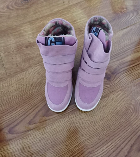 没穿过的鞋 感兴趣的话点“我想要”和我私聊...