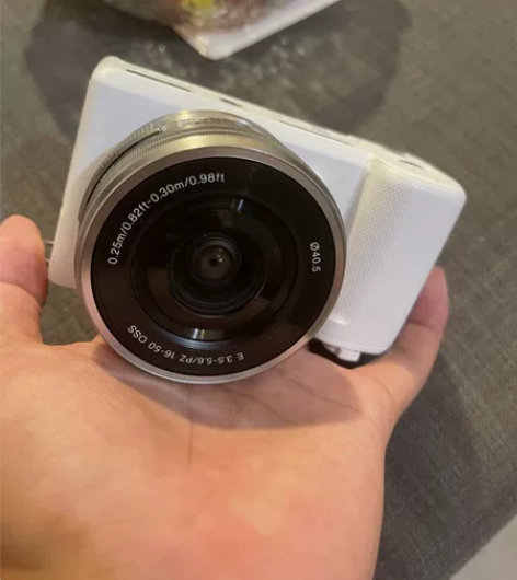 索尼ZV-E10L Vlog微单数码相机带...