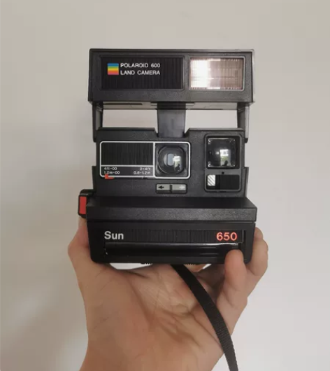 宝丽来650，宝丽来相机，九成新，轻微使用...