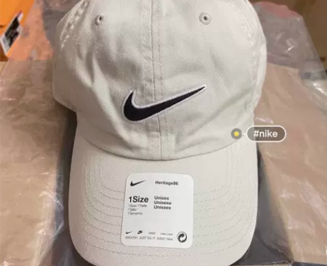 耐克浅骨色鸭舌帽棒球帽   货号：9430...