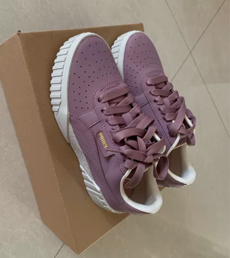 Puma板鞋女款36码全新！ 感兴趣的话点...