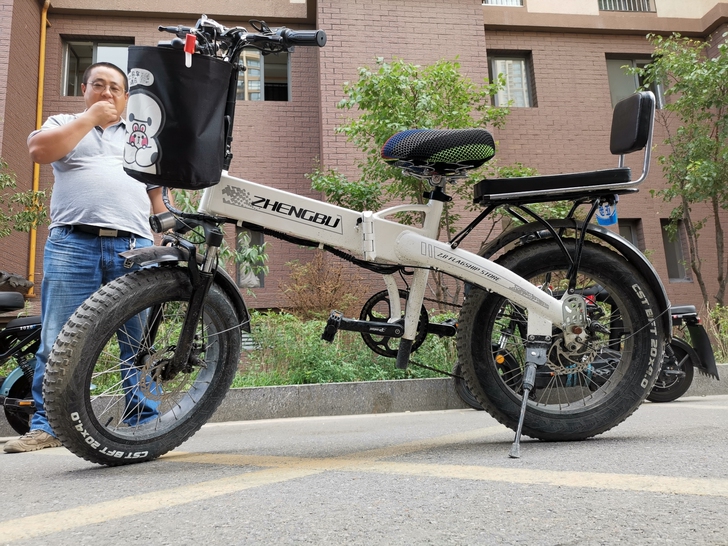 二手电动车，九成新正步山地电动车，粗轮胎，...