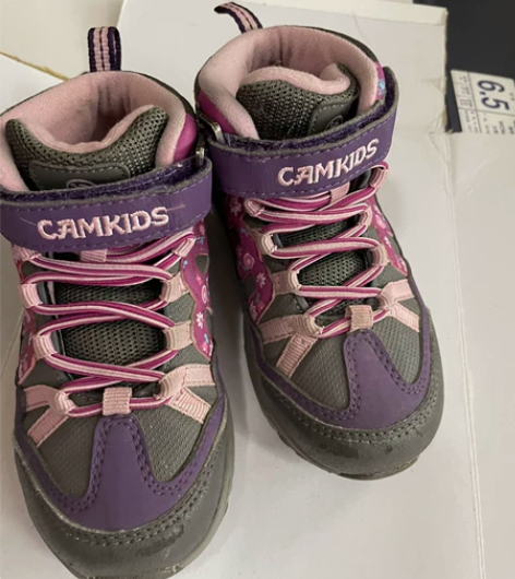 超低价转卖正品骆驼儿童运动鞋27码，孩子穿...