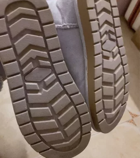 骆驼女鞋冬季新款中筒雪地靴女士加绒加厚短靴...