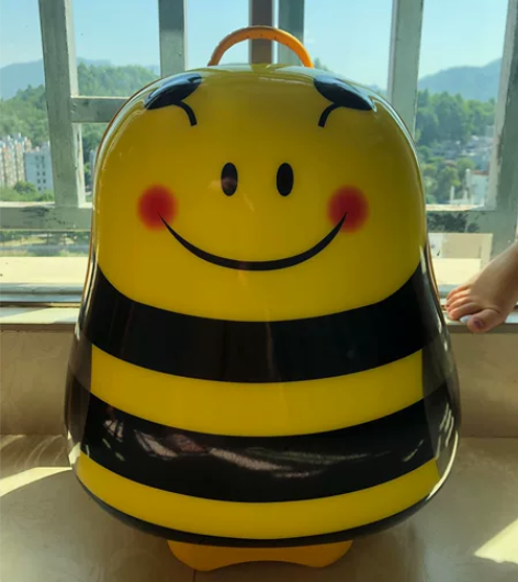 小蜜蜂儿童拉杆箱,闲置了。 感兴趣的话点“...