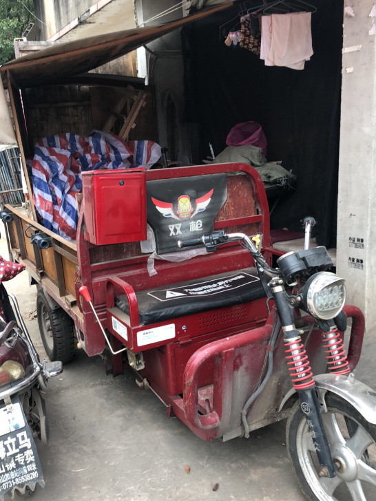 双枪电动车带自卸，19年的车，换过电瓶空车...
