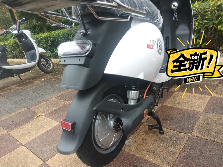 出售二手电动车  全新60v  可自行上大...