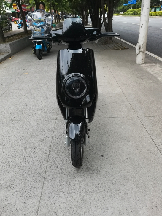 九成新雅迪爱玛二手电动车便宜处理二手电瓶车...