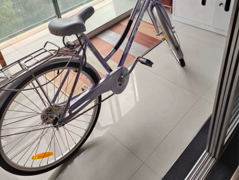 新买的喜德盛24寸仙女自行车，才几天，有商...