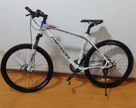 转手美利达公爵600山地车，专卖店购入，禧...