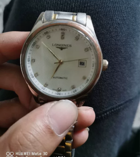 浪琴机械手表 战损版  后盖无玻璃当配件出...