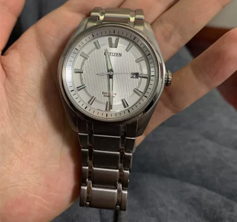 西铁城 光动能男表 低价转让  购于实体店...