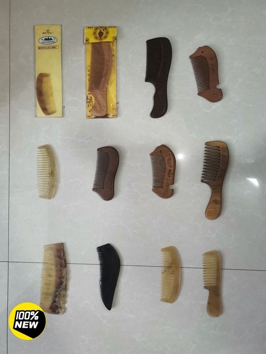 天然牛角梳，春妮，金丝檀绿檀木梳，桃木梳便...