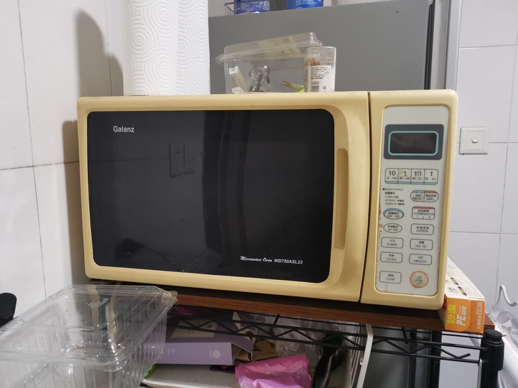 搬家了。自用格兰士微波炉带烤80元，目前使...