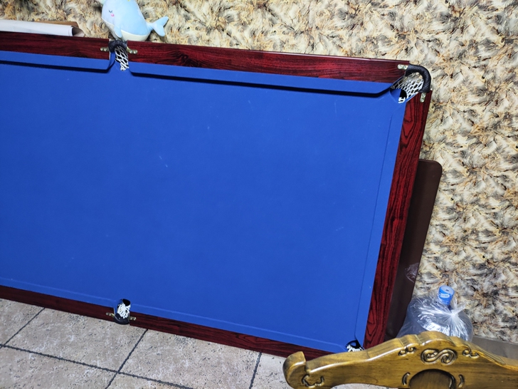 出售两个台球桌，用了一个多月，还特别新，因...