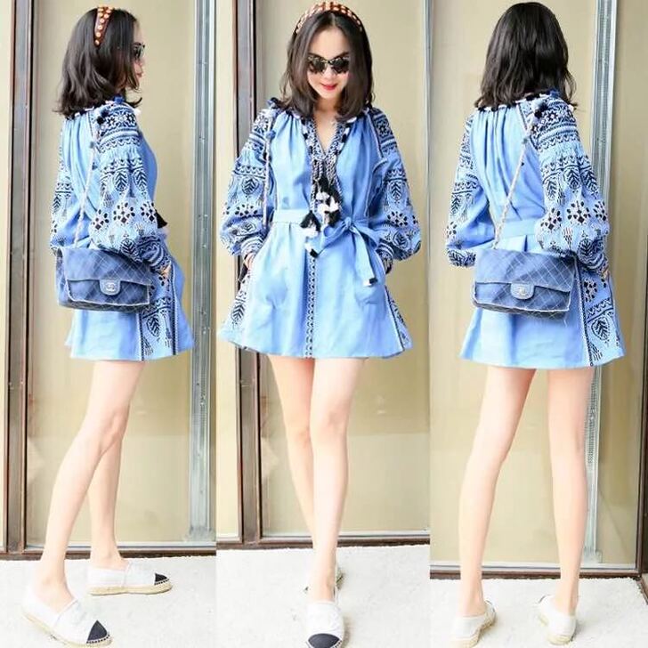 新款绣花连衣裙森系