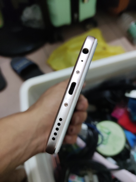 魅族note6  4＋32G老人机，备用机...