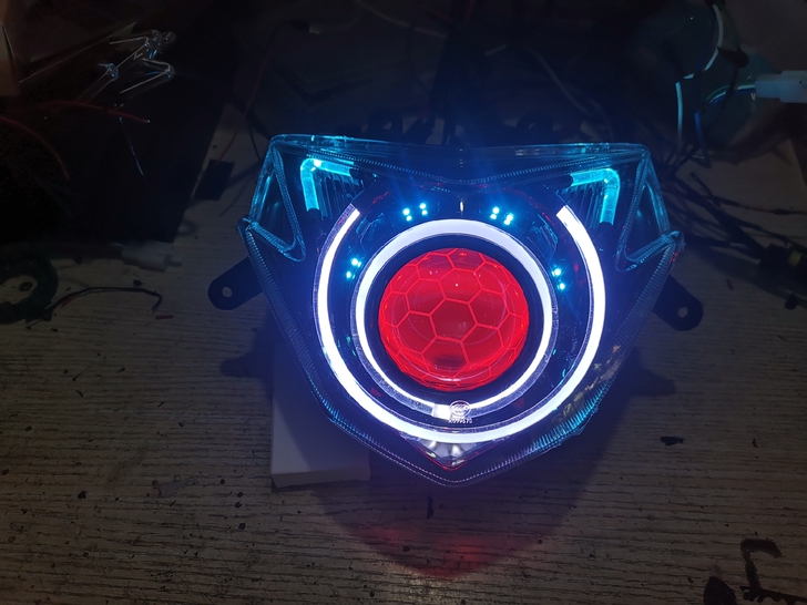 鬼火1代3代战速电摩改装天使眼恶魔氙气灯总...