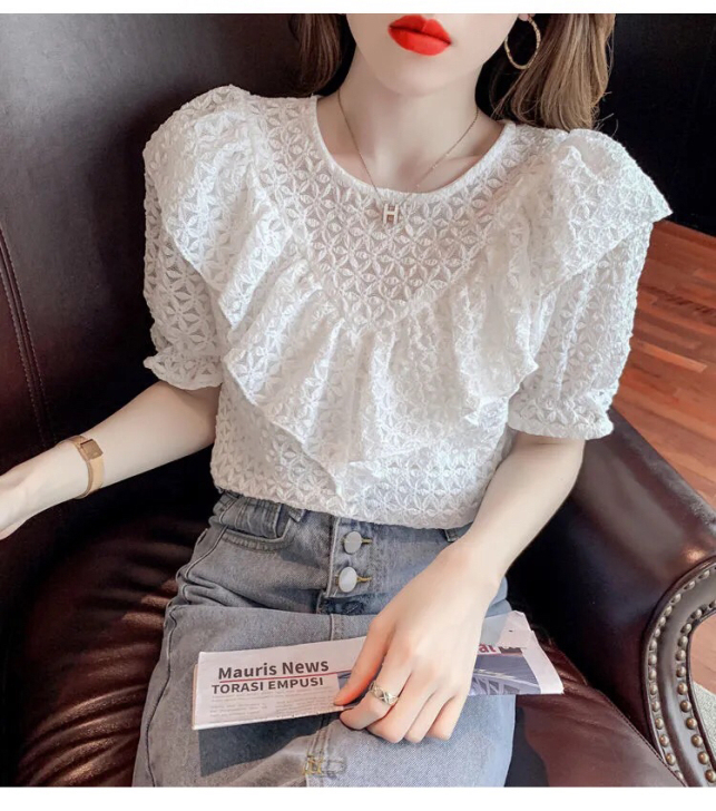 很仙的泡泡袖蕾丝衫女夏季新款修身百搭气质镂...
