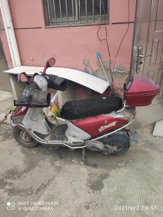 闲置旧踏板摩托车,豪爵时尚之星HJ