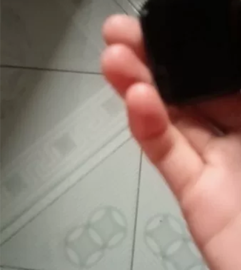 飞亚达手表 成色还行 送充电器佩戴手环 去...