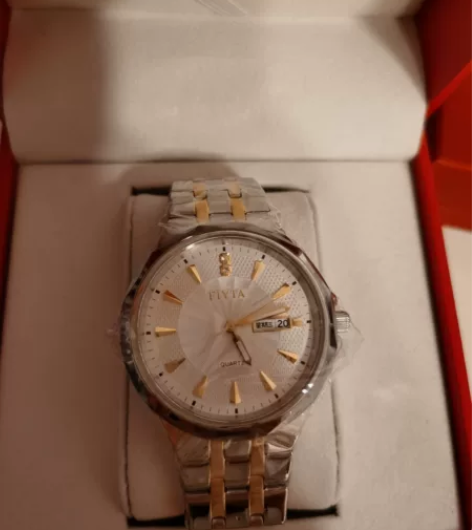飞亚达男手表钻石石英表，全新，包装盒 塑封都在，因为是送人的...