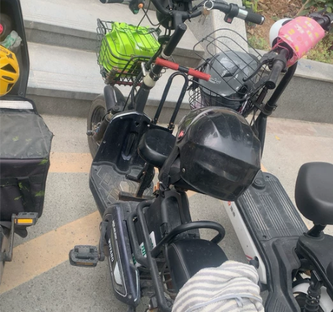 五羊电动车，2电池，其中一个电池接触不良，...