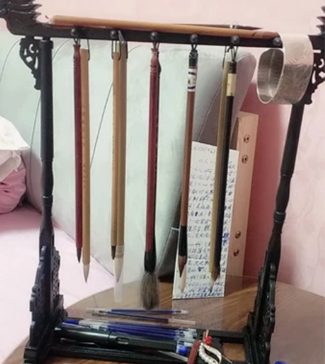 【还剩不多了】龙头毛笔架6挂12针防鸡翅木...