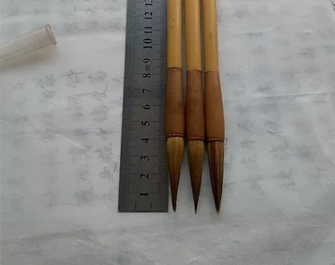 龍飛牌毛笔，仅三支，回血。湖州市善涟湖笔庄...