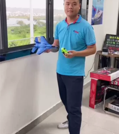 遥控飞机米格320飞机 志扬玩具出品 全新...