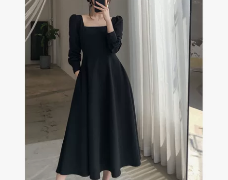 黑色连衣裙女2022秋装新款长袖法式复古赫...