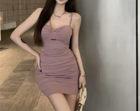 韩版辣妹气质设计感小众镂空纯色纯欲短款包臀...