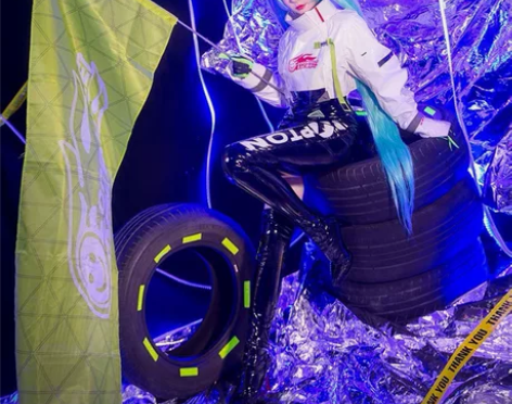 预售 火花动漫2022赛车初音cos服漆皮...