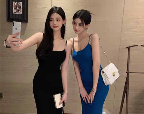 luna潞娜 高级感wang钻吊带鱼尾裙女...