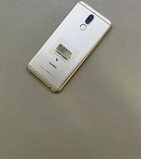 华为麦芒6 4?64g 纯原96新350 ...