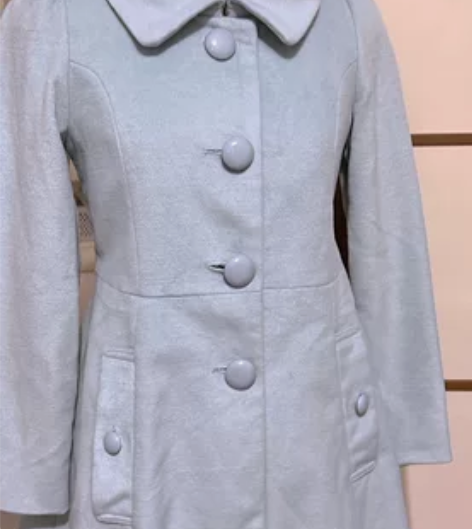 可爱风大衣裙，在久光一个韩国品牌买的，没怎...