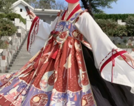 Lolita余生原创洛丽塔#瑶姬# 感兴趣...