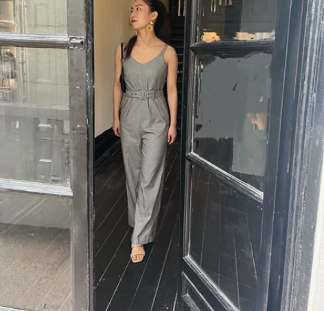 吊带连体裤，9.5成新，s码 感兴趣的话点...