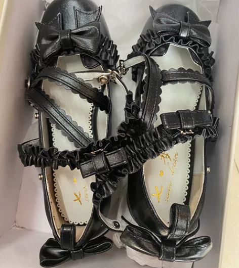 七日梦原创设计 躲猫猫lolita圆头褶皱...