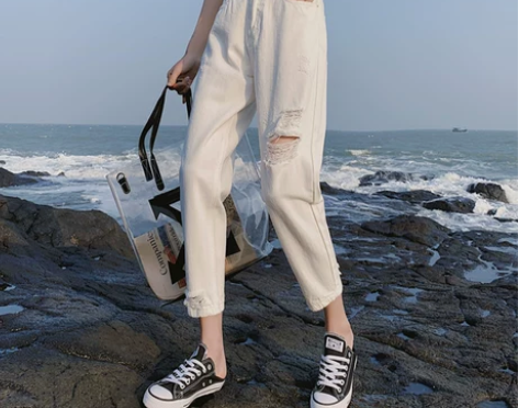 【狂欢价】破洞牛仔裤女夏2019新款白色宽...