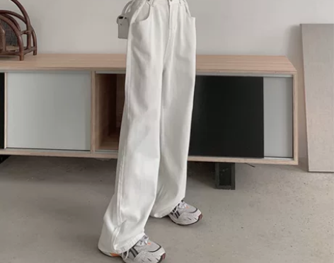 夏季2022年新款白色直筒牛仔裤女高腰阔腿...