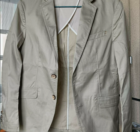 处理全新卡其色男西单外套，质量是棉的。亏本...