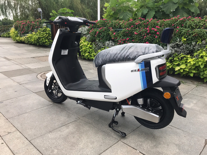 祥龙电动车72v32ah电池