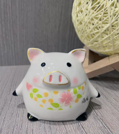 可爱小猪猪摆件，几乎全新，超萌超可爱～自留...
