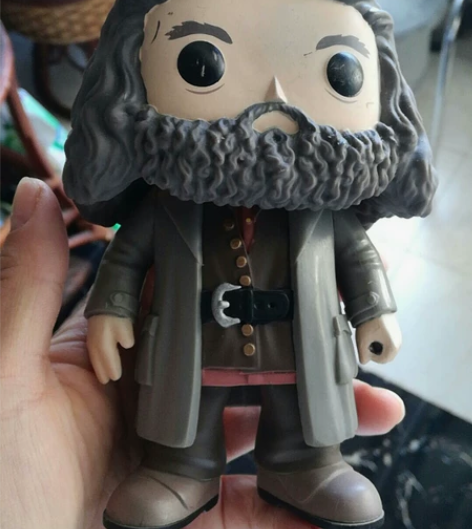 摆件，塑料累材质，喜欢的拿走吧 感兴趣的话...