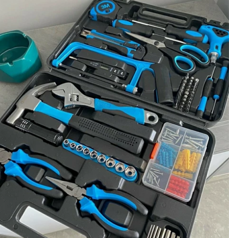 五金店不来了,成本处理 五金工具箱套装日常...